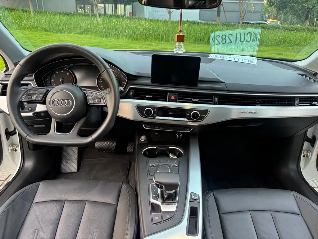 Audi A4L — миниатюра 5