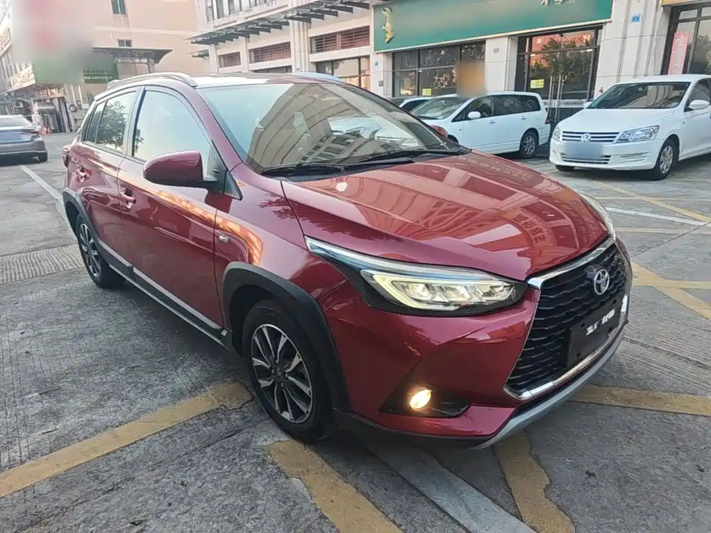 Toyota Yaris L — миниатюра 4