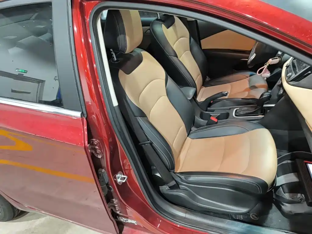 Chevrolet Monza — миниатюра 25