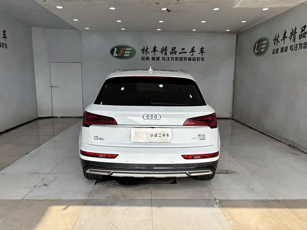 Audi Q5L — миниатюра 6