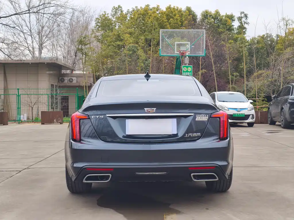 CADILLAC CT5