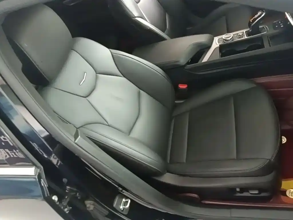 Cadillac CT5 — миниатюра 25