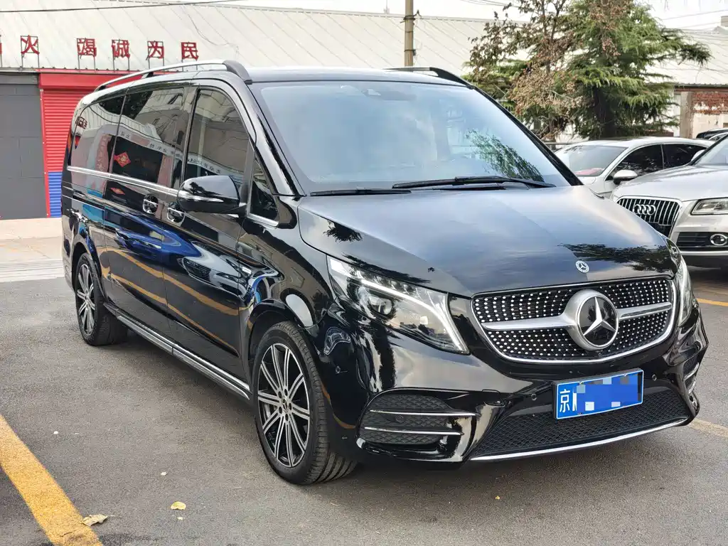 Mercedes-Benz V-Class — миниатюра 6