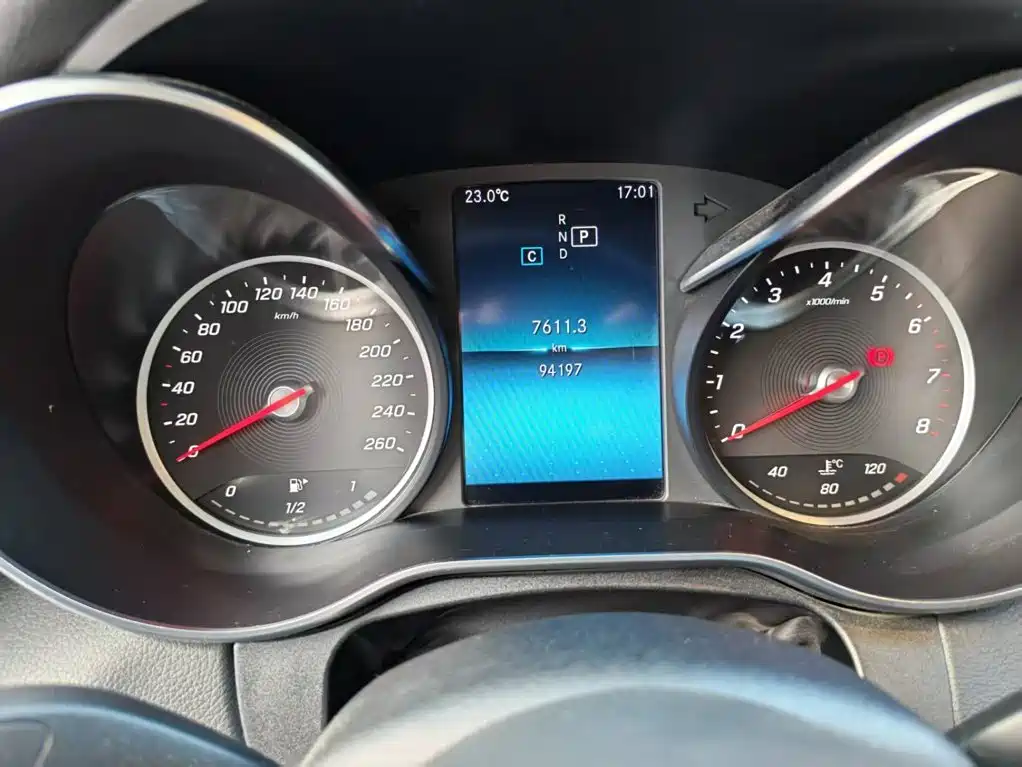 Mercedes-Benz C-Class — миниатюра 9