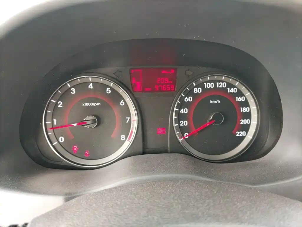 Hyundai Verna — миниатюра 7