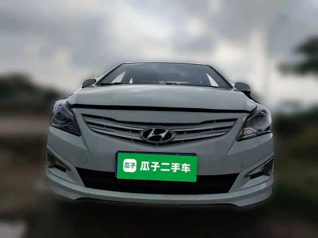 Hyundai Verna — миниатюра 2