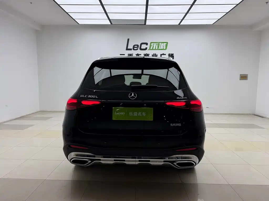 Mercedes-Benz GLC 2024 GLC 300 L 4MATIC 5 мест