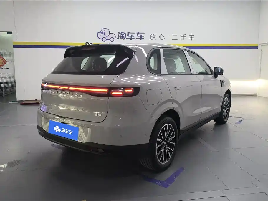 Leapmotor B10 2025 600