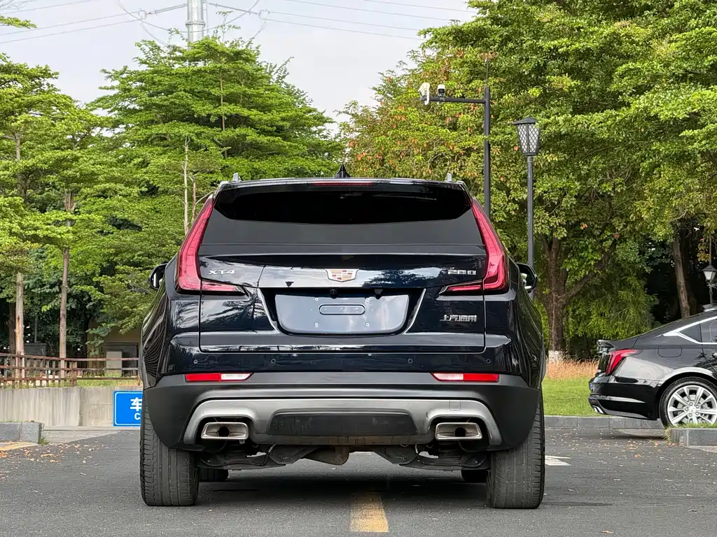 Cadillac XT4 — миниатюра 7