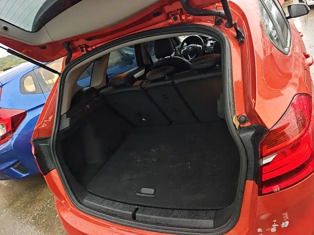 BMW 2 Series Active Tourer — миниатюра 19