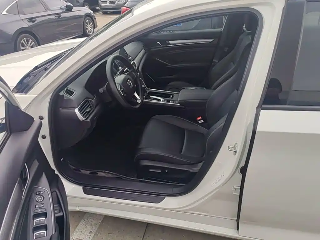 Honda Inspire — миниатюра 20