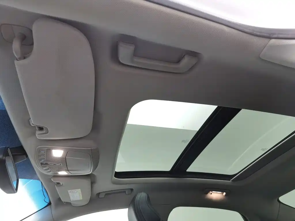 Ford Taurus — миниатюра 14
