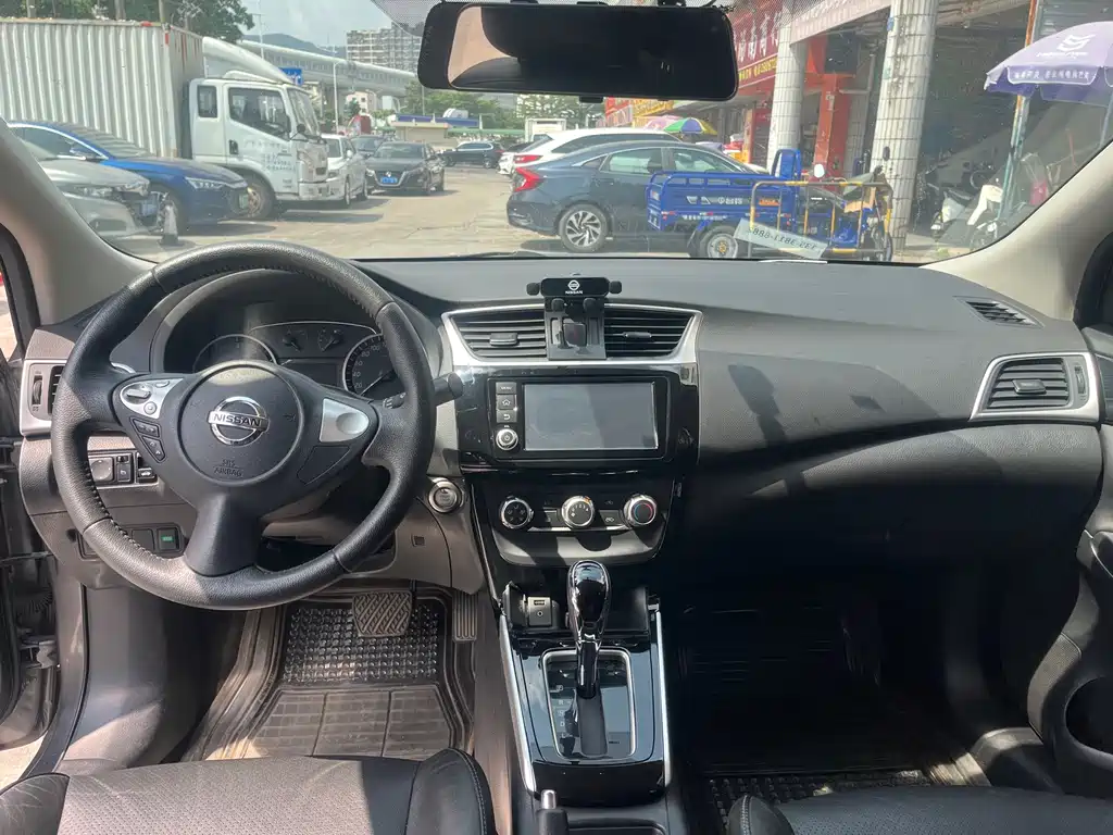 Nissan Sylphy — миниатюра 7