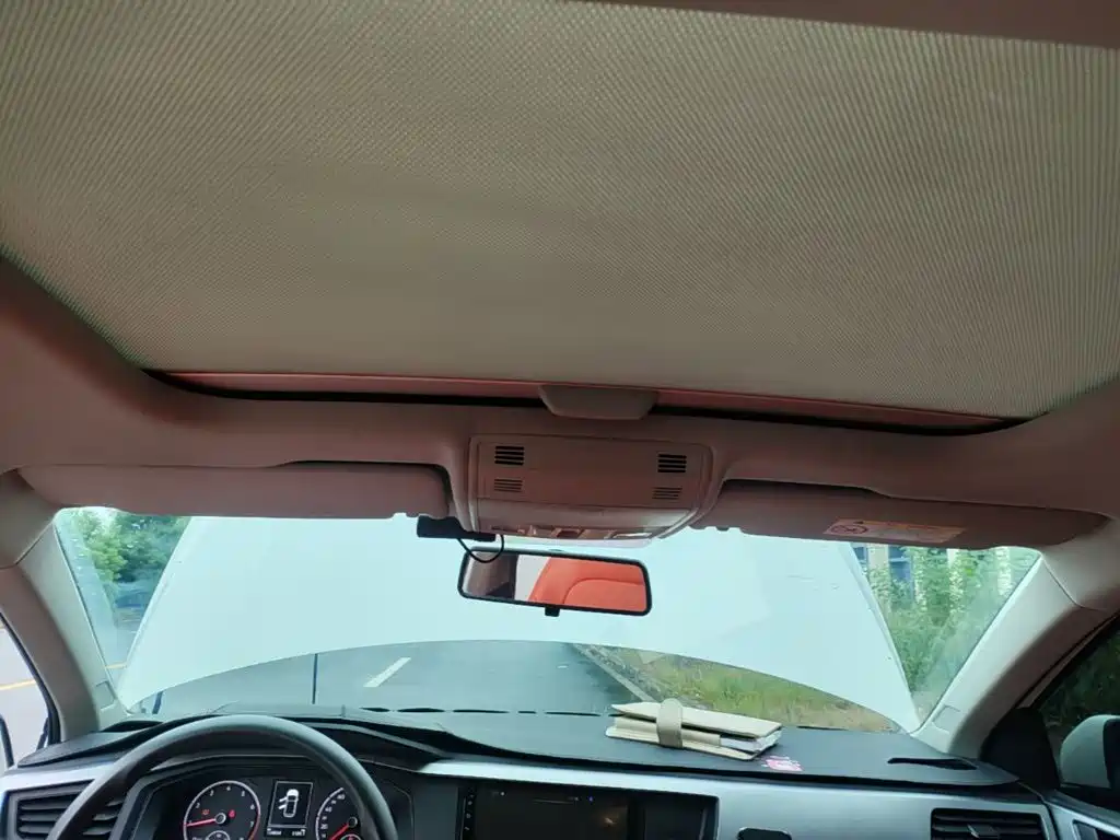 Volkswagen Polo — миниатюра 18