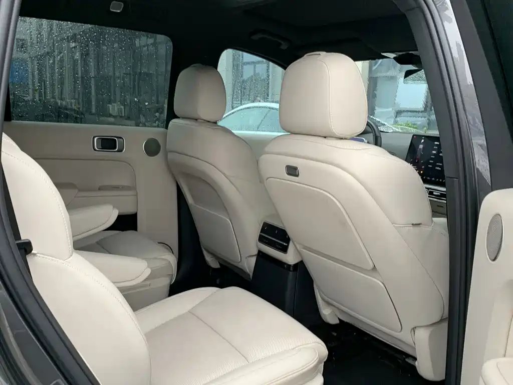 Li Auto Li L9 — миниатюра 10