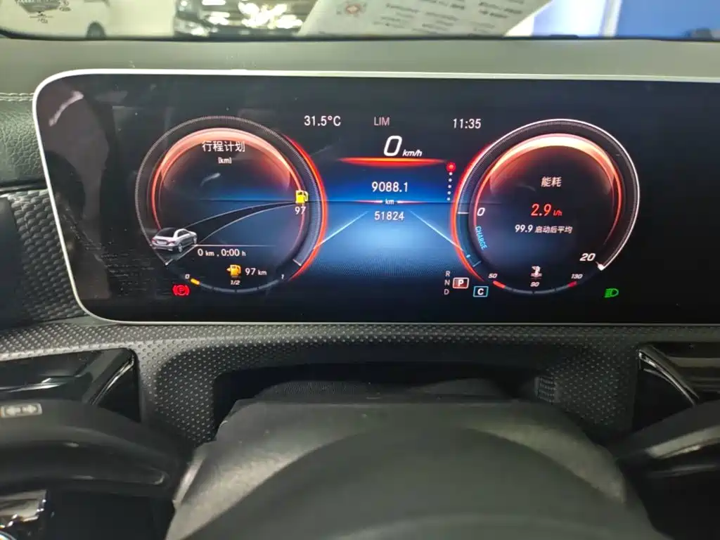 Mercedes-Benz A-Class — миниатюра 12