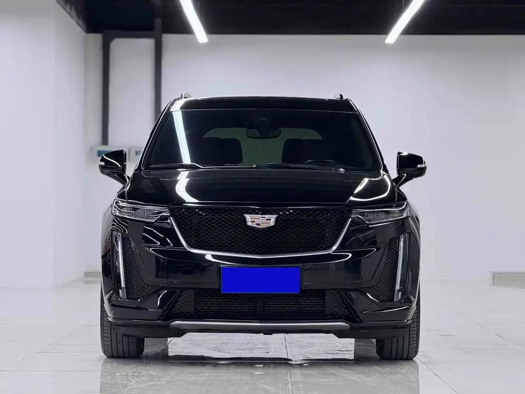 Cadillac XT6