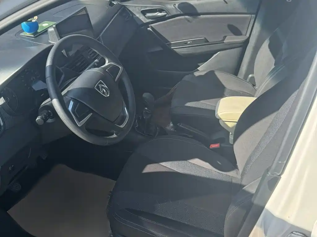 Baojun 310 — миниатюра 15