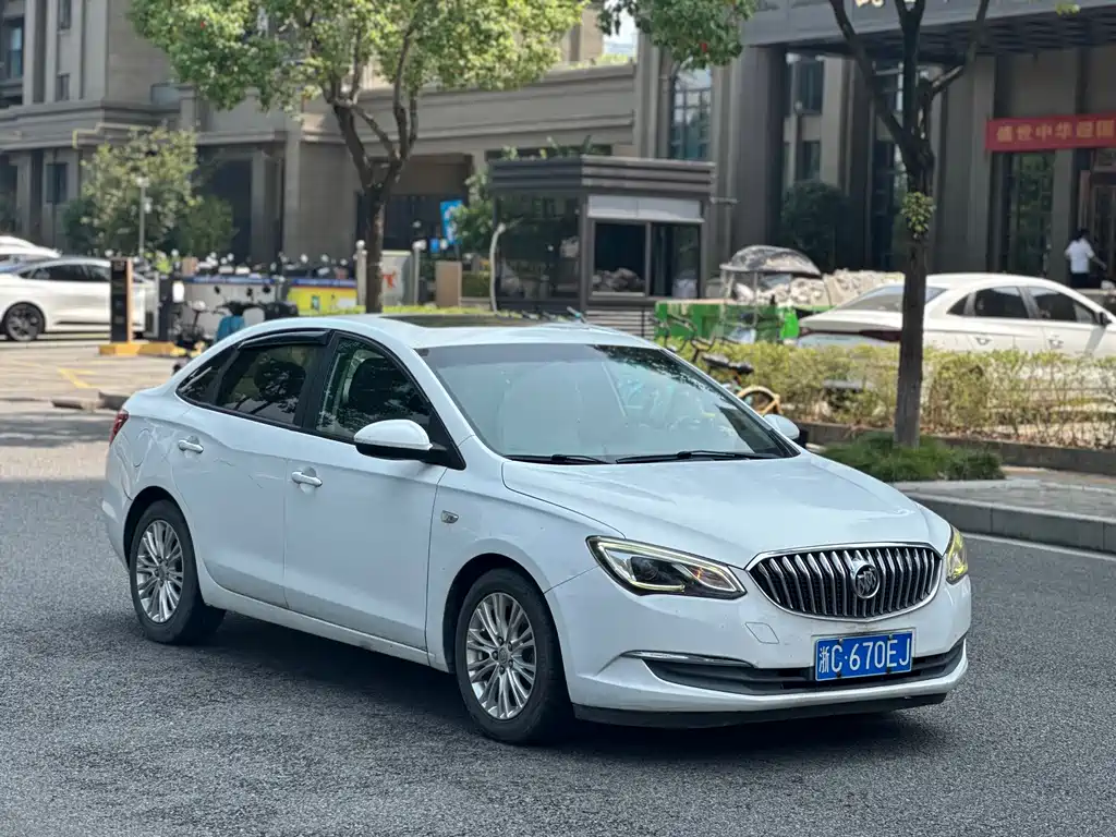 Buick Excelle — миниатюра 3