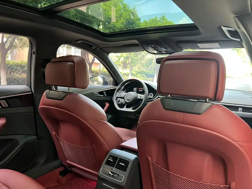 Audi A4L 2025 200 Enjoy 40 TFSI Luxury