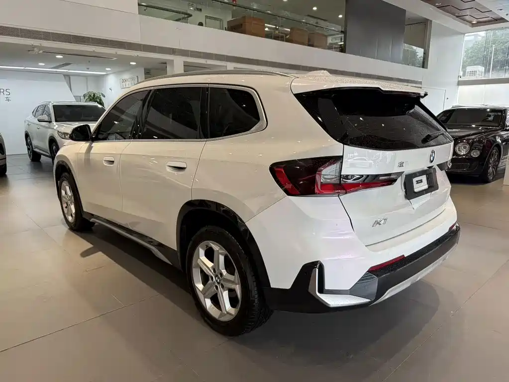 BMW X1 — миниатюра 5