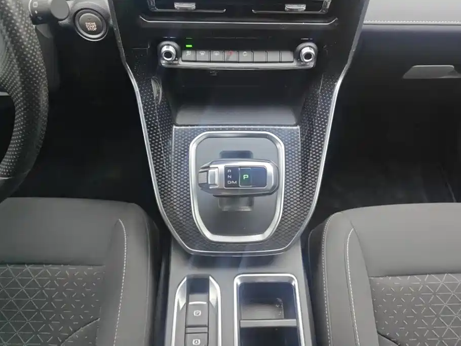 Haval M6 — миниатюра 16