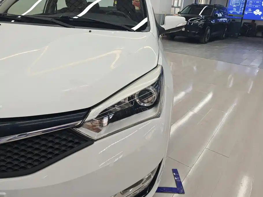 Haima Haima M3 — миниатюра 4