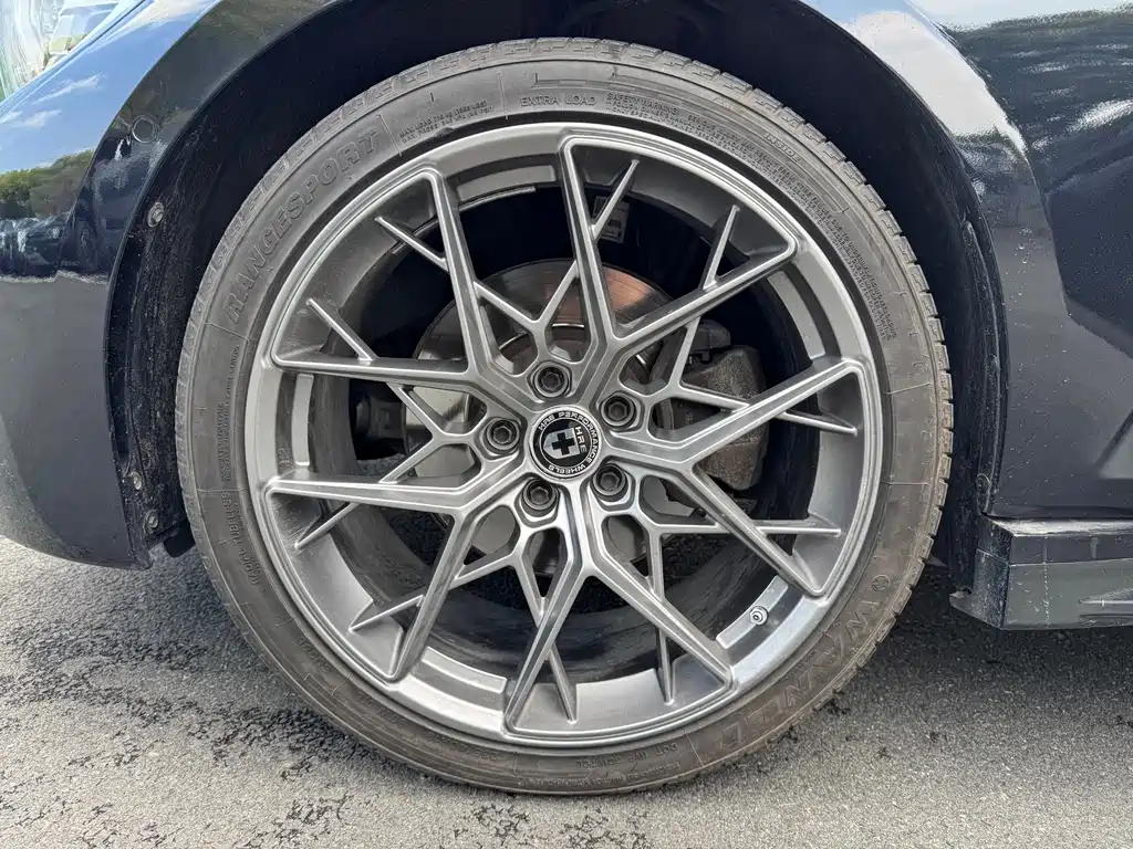 BMW 3 Series — миниатюра 20