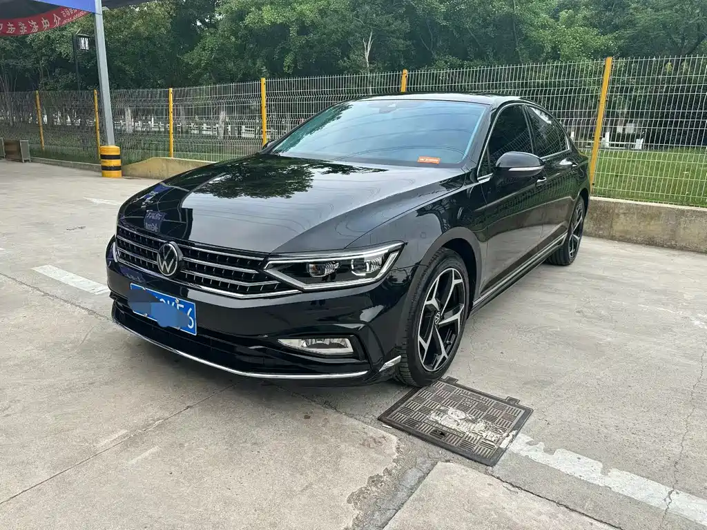 Купить Volkswagen Magotan