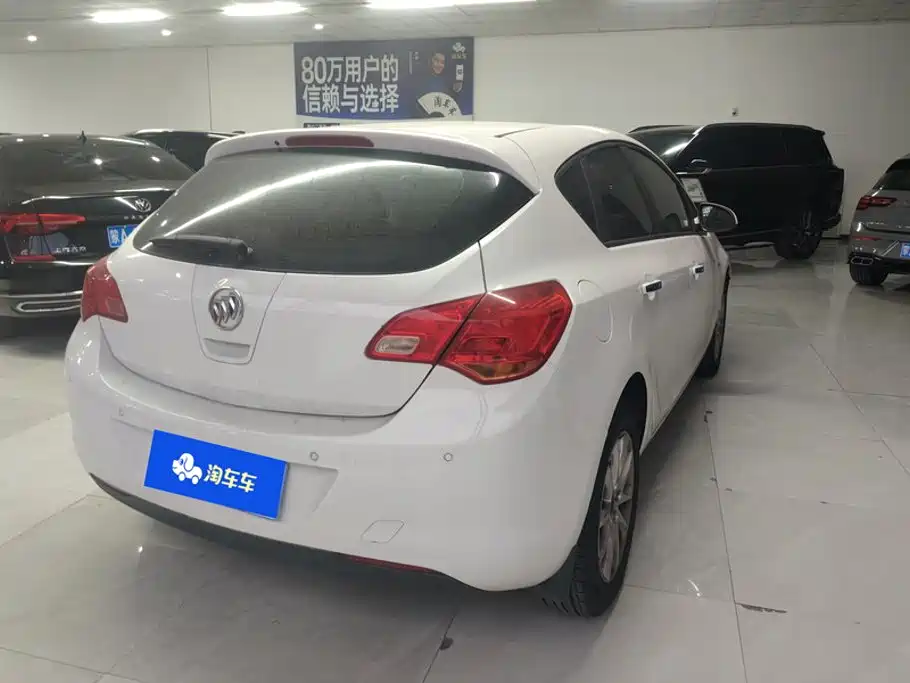 Buick Excelle — миниатюра 3