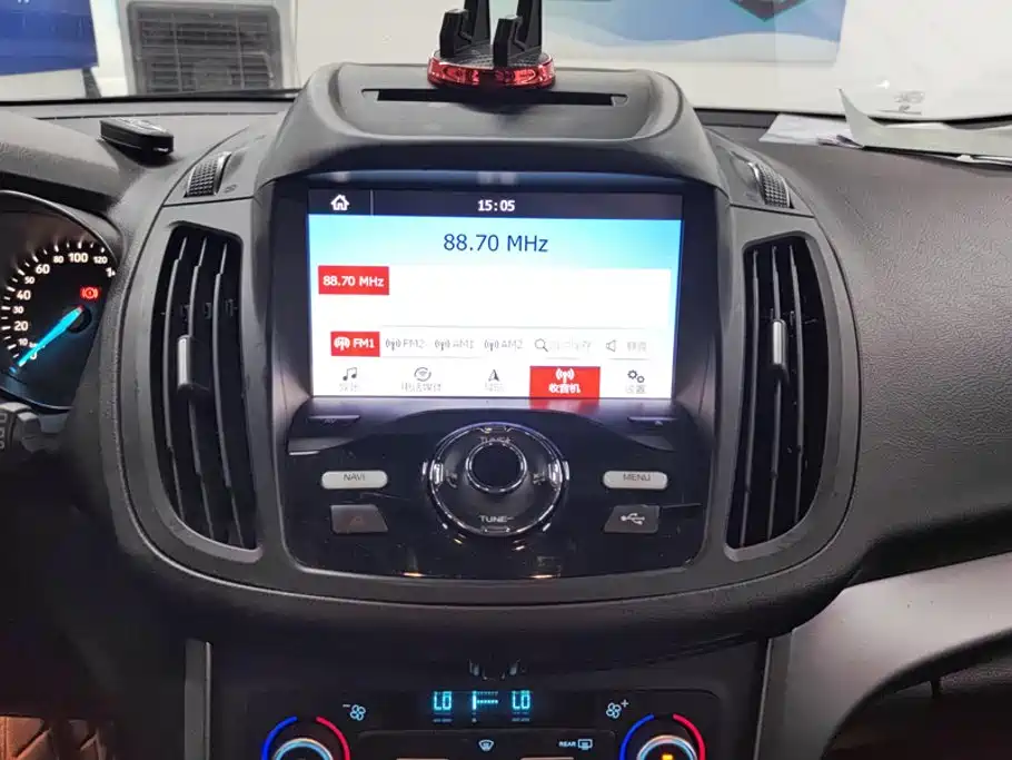 Ford Kuga — миниатюра 13