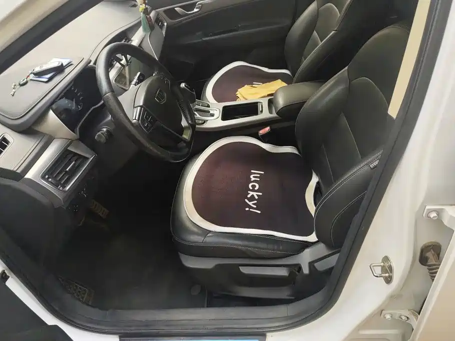 Geely Emgrand GS — миниатюра 9
