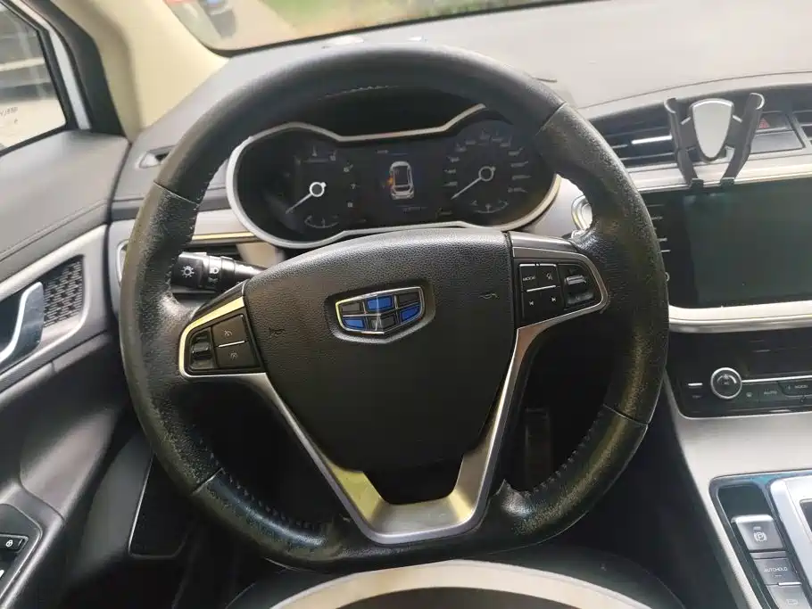 Geely Emgrand GS — миниатюра 15