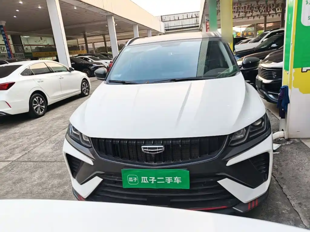 Geely Binyue — миниатюра 3