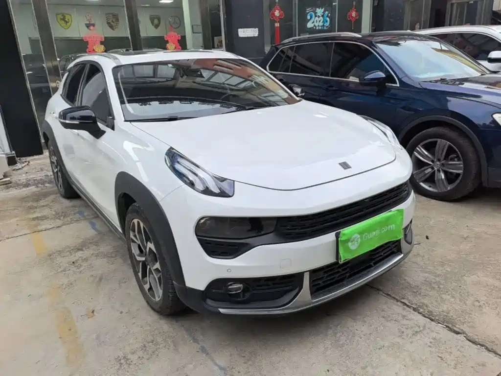 Lynk & Co 02 — миниатюра 4