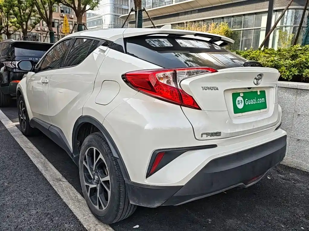 Toyota C-HR — миниатюра 5