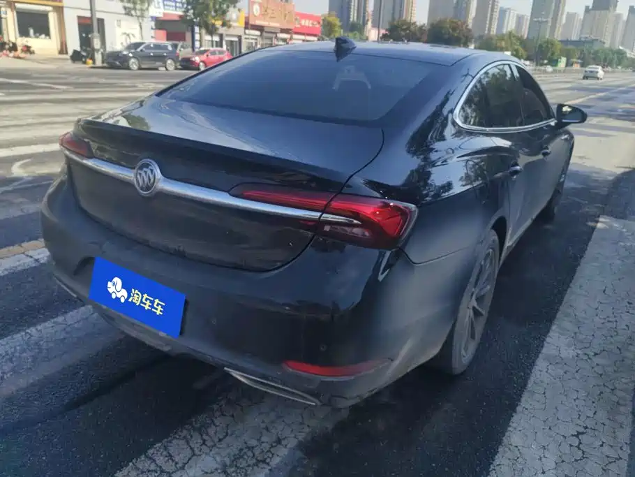 Buick LaCrosse — миниатюра 3