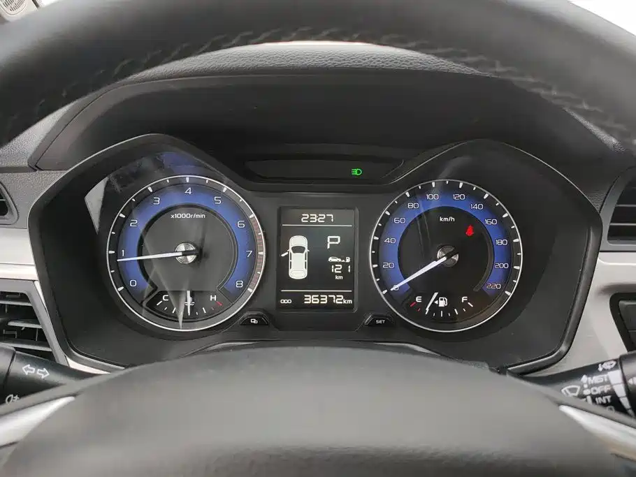 Geely Vision X3 — миниатюра 14