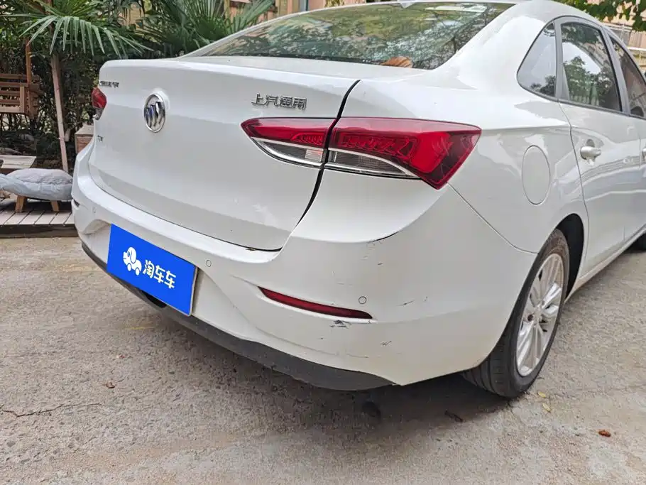Buick Excelle — миниатюра 3