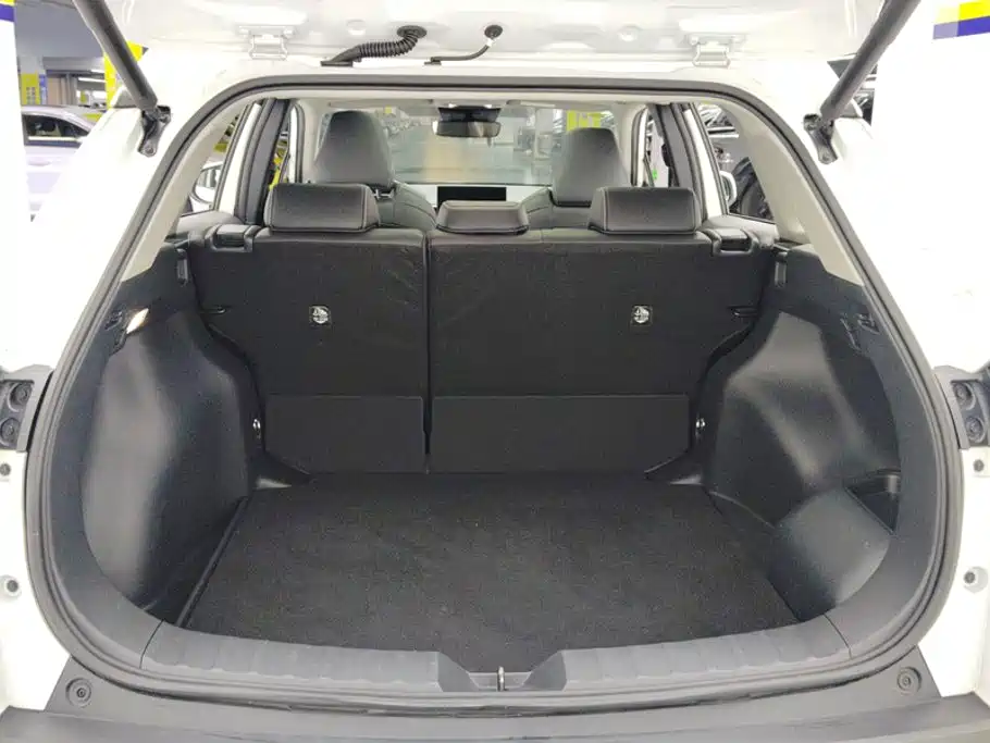 Toyota Frontlander — миниатюра 4