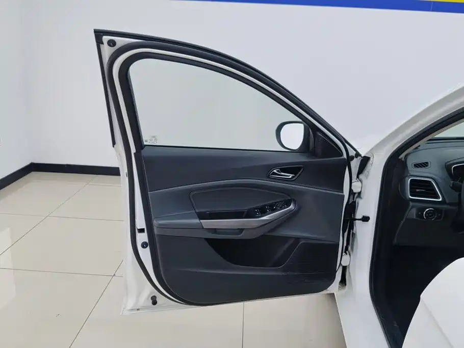 Ford Escort — миниатюра 7