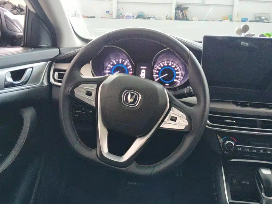 Changan Eado — миниатюра 15