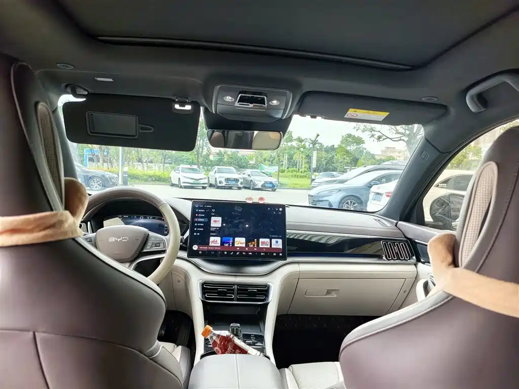 BYD Song Plus PLUS 2025 DM-i 160KM Flagship