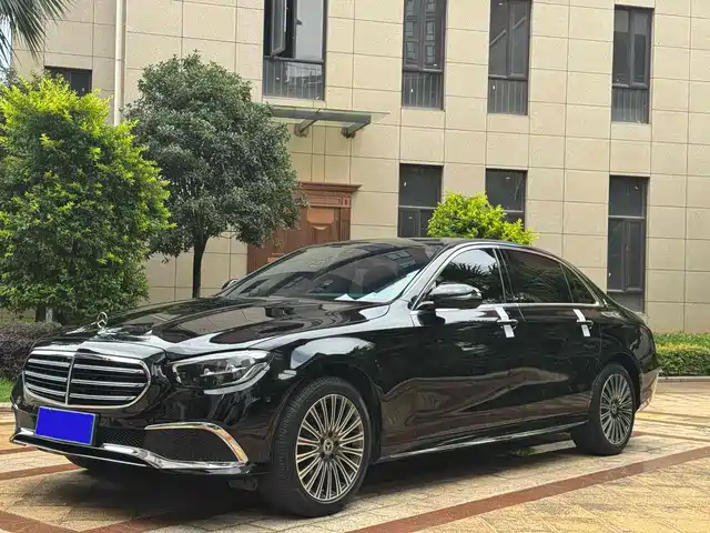 MERCEDES-BENZ  E CLASS