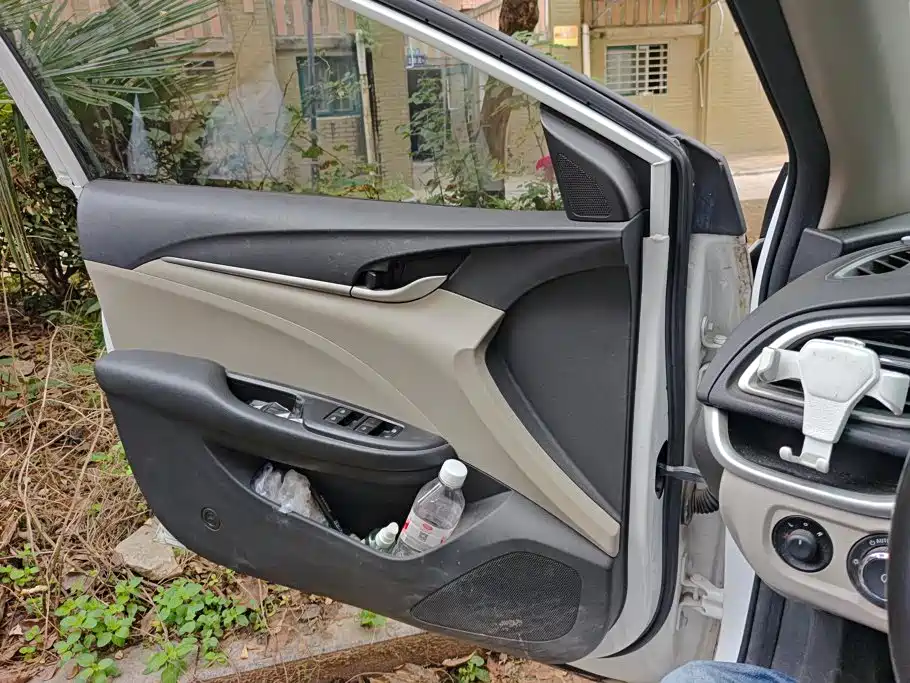 Buick Excelle — миниатюра 7