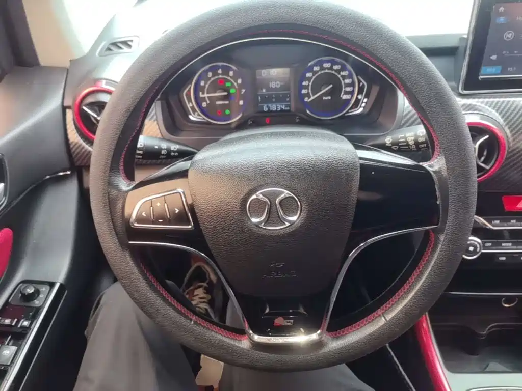 BAIC Senova X25 — миниатюра 11