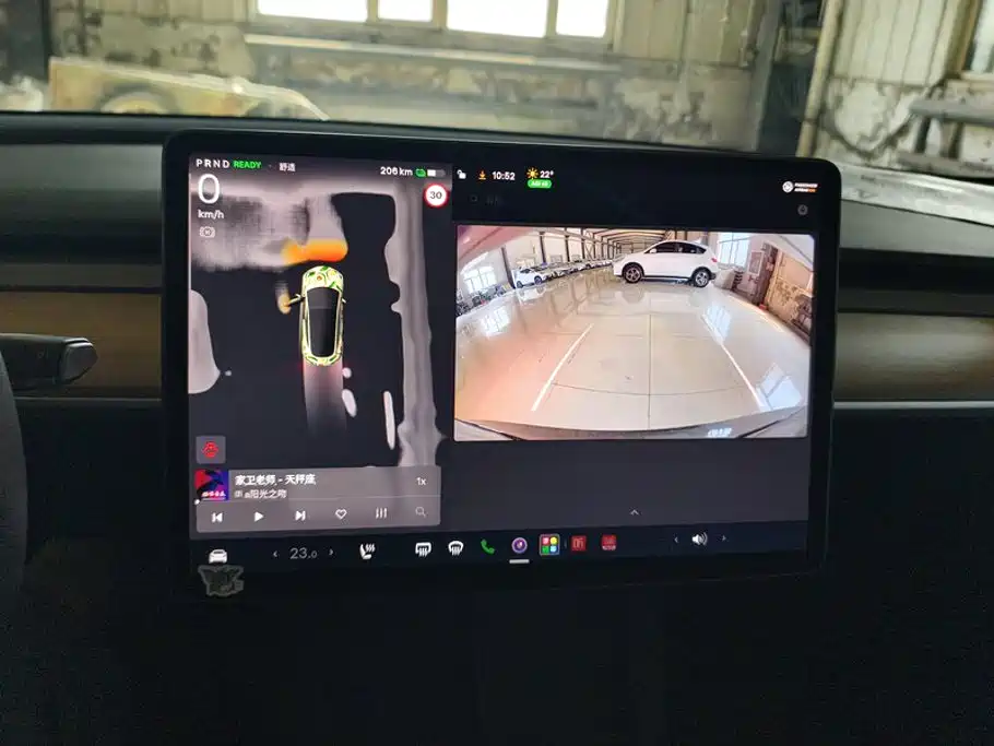 Tesla Model 3 — миниатюра 13