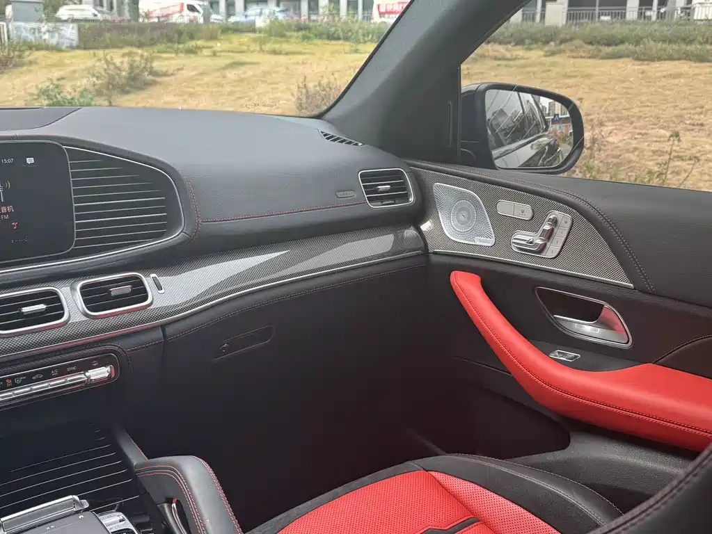 MERCEDES-BENZ GLE COUPE AMG