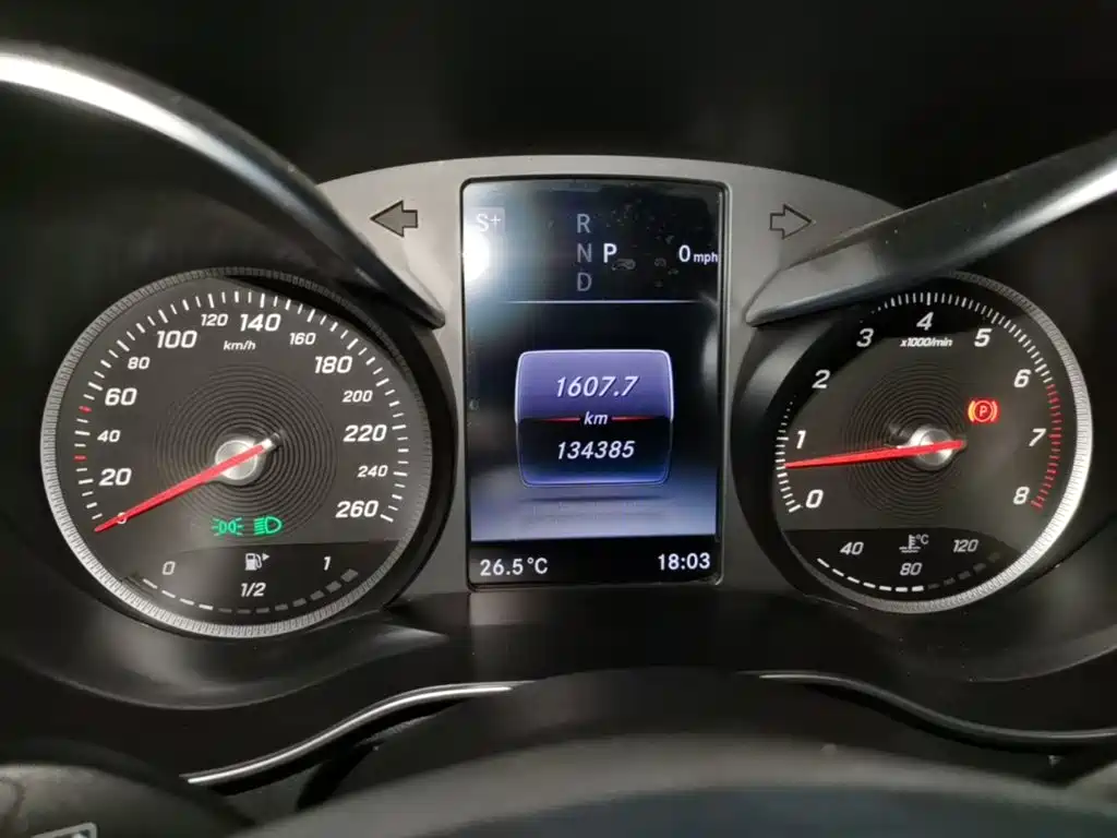 Mercedes-Benz GLC — миниатюра 12
