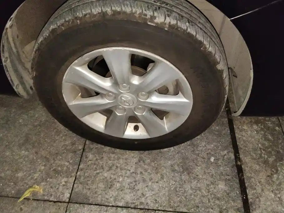 Toyota Corolla — миниатюра 6